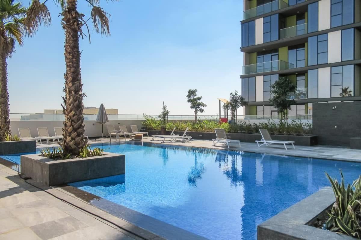 Frank Porter - The Pulse Residences Dubai Exterior foto